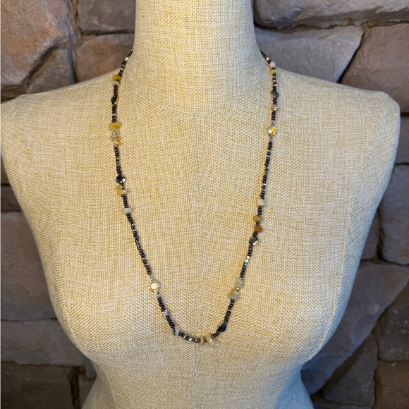 New🌟Free People-Elegant Gold and Black Beaded Necklace - Picture 2 of 4